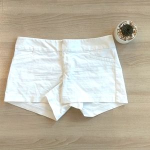 Lilly Pulitzer 4" Ellie Short